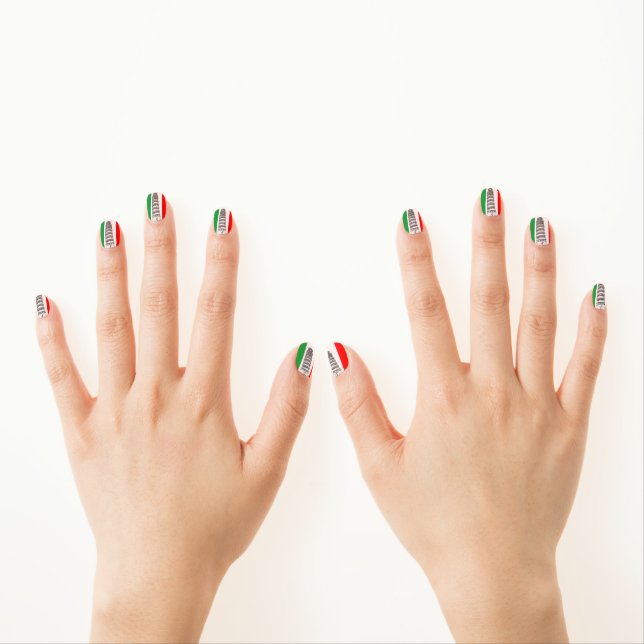 Pin by Kellie on Italy nails | Glass nails art, Pretty nails, Nail art  designs summer