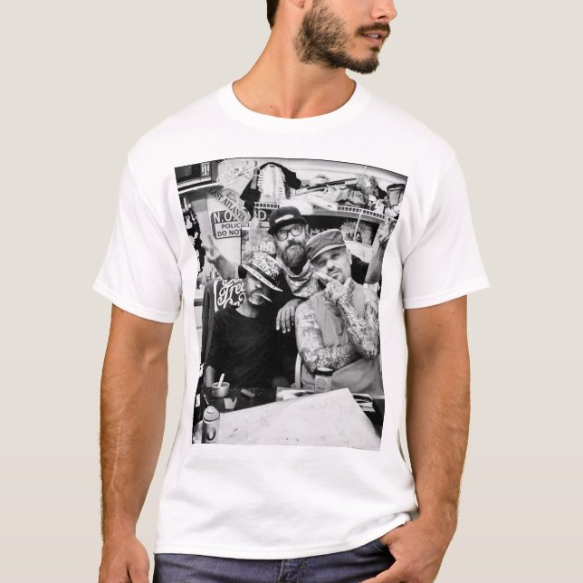 THE LEGENDS ~  ATL    T-Shirt (Front)