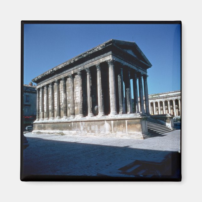 The Maison Carree Magnet (Front)