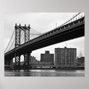 The Manhattan Bridge in New York City Poster