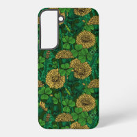 The meadow in green and yellow