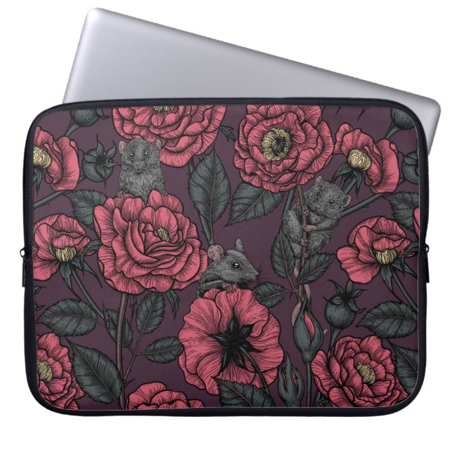 The mice party laptop sleeve (Front)