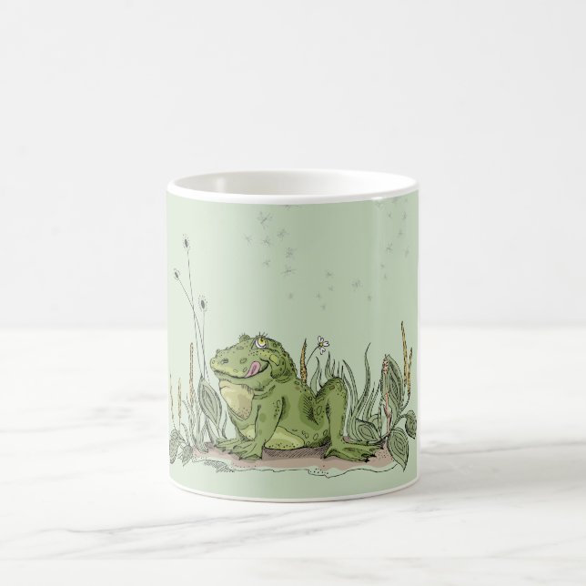 The mug with funny green frog picture (Center)