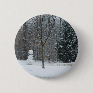 The Neighbour's Snowman Winter Snow Scene 6 Cm Round Badge