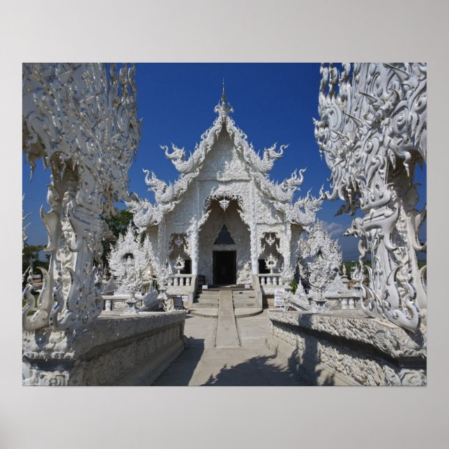 The new all white temple of Wat Rong Khun in Poster (Front)