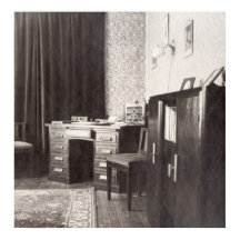 The office, Paris 1936