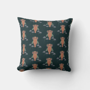 The Owl of wisdom and flowers Cushion