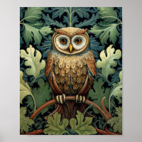 The owl on an oak tree