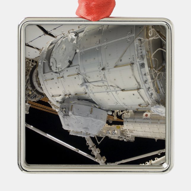 The Pressurised Mating Adapter 3 2 Metal Tree Decoration (Front)