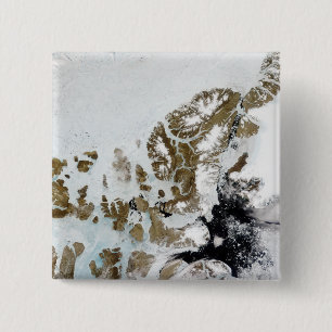 The Queen Elizabeth Islands 2 15 Cm Square Badge