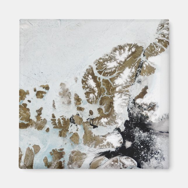 The Queen Elizabeth Islands 2 Magnet (Front)