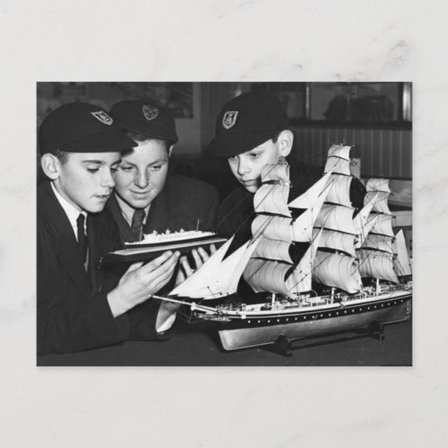 The RMS Queen Mary Postcard Collection (Front)
