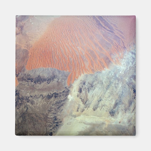 The Sahara Desert In Algeria, North Africa. Magnet (Front)