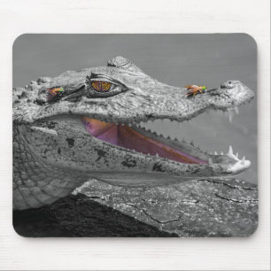 The smiling crocodile and the flies - Costa Rica Mouse Mat