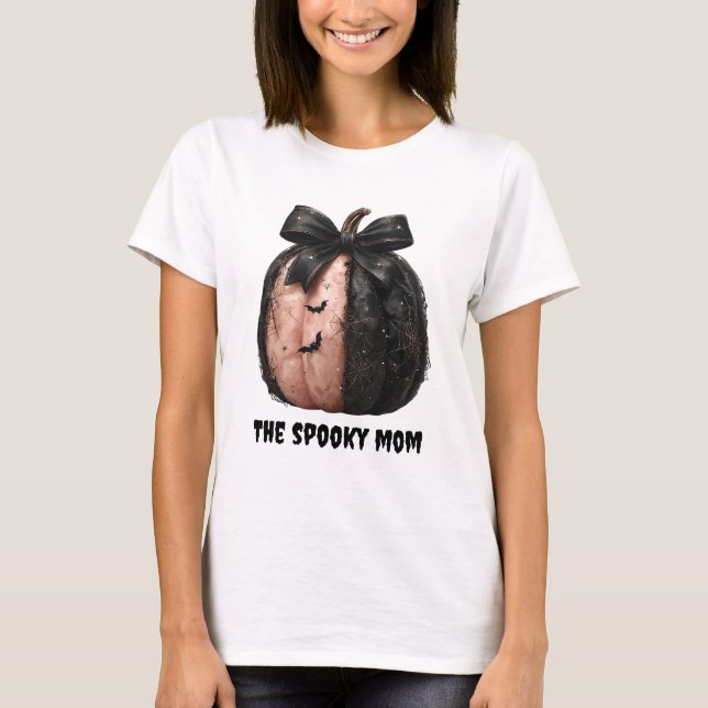 The Spooky Mum Halloween Pumpkin T-Shirt (Front)