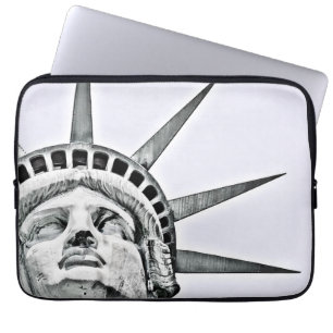 The Statue of Liberty Laptop Sleeve