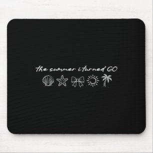 The Summer Turned 60 Vintage Cute Seashell Beach Mouse Mat