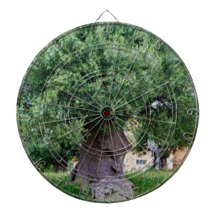 The Thinking Tree in Pugia Dartboard