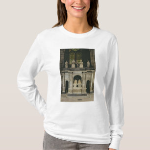 The Tomb of Francois I and Claude of France T-Shirt