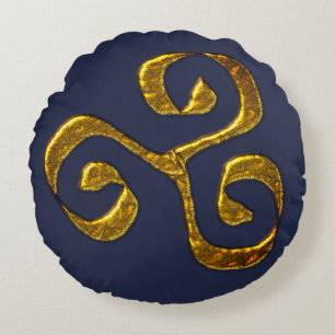The triskele,old symbol in the celtic culture round cushion