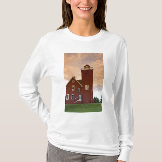 The Two Harbours Lighthouse overlooking Agate Bay T-Shirt (Front)