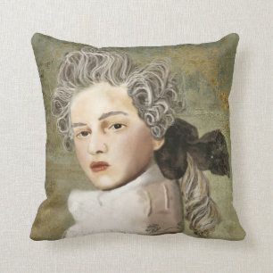 The Vicomte Cushion