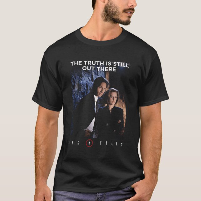 The X-Files Mulder Scully Teamwork Truth T-Shirt (Front)
