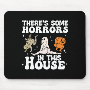 There's Some Horrors In This House Ghost Pumpkin H Mouse Mat