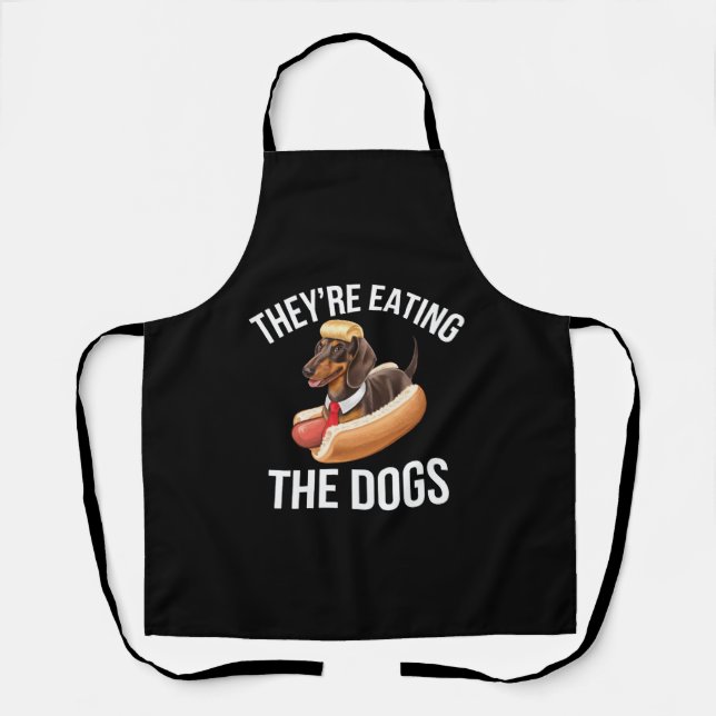 They're Eating The Dogs Donald Trump Debate 2024  Apron (Front)