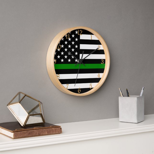 Thin Green Line Flag: Patriotic Military Veterans Clock (Office)