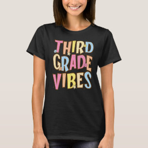 Third Grade Vibes Back To School Retro 3rd Grade T T-Shirt