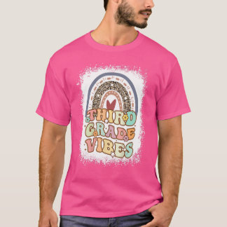 Third Grade Vibes Rainbow Bleached Retro 1st Day O T-Shirt