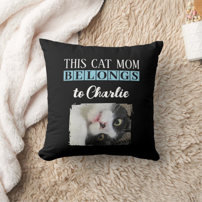 This cat mum belongs to name photo black blue cushion (Blanket)