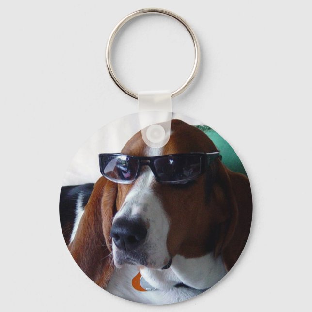 This hound dog is one kool kat key ring (Front)