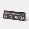 This register is closed desk top information black