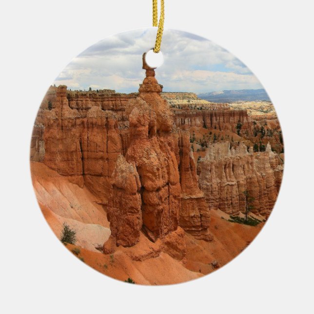 Thor's Hammer Bryce Canyon Utah, united States Ceramic Tree Decoration (Front)