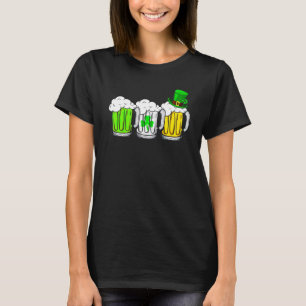 Three Beer Mugs Irish Flag St Patricks Day Men Wom T-Shirt