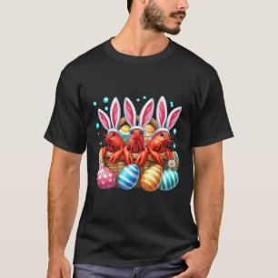 Three Easter Bunny Shrimps Hunting Eggs Bysket Col T-Shirt