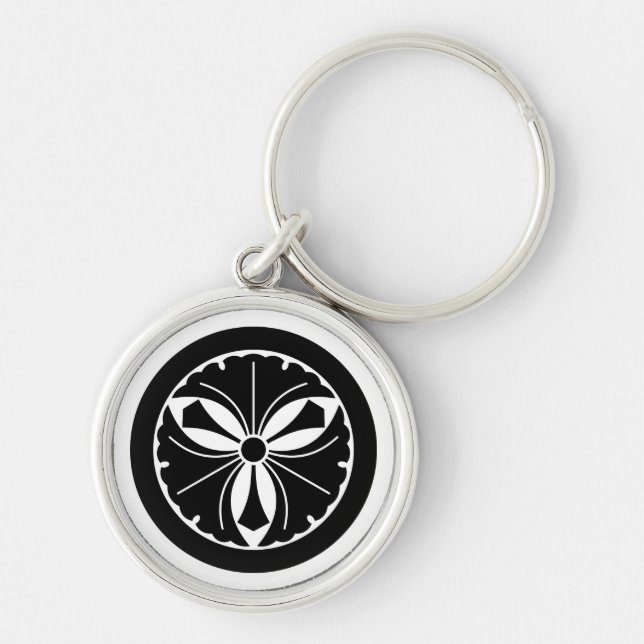 Three ginkgo leaves with swords in circle key ring (Front)