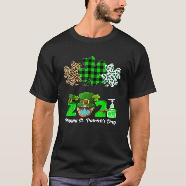 Three Heart Shamrocks Leopard Plaid St Patrick's D T-Shirt (Front)