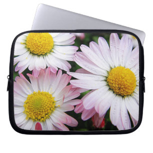 Three pink and white daisies laptop sleeve