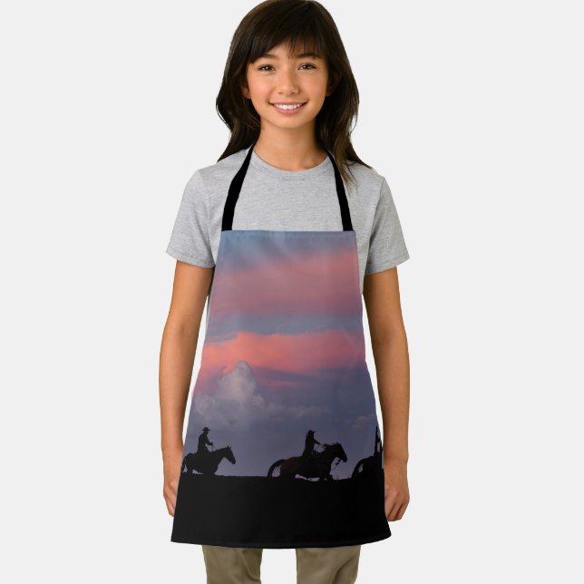 Three Riders, One Horizon Apron (Insitu)