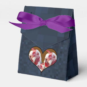 Three Sussex Chickens In A Heart, Favour Box