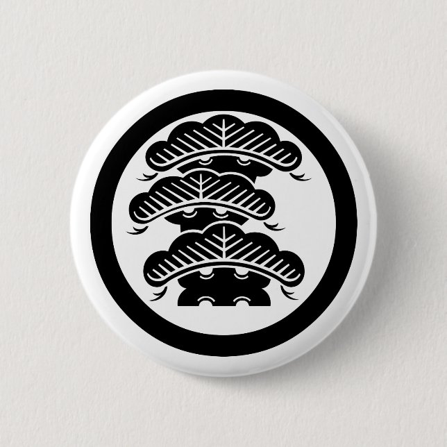 Three-tiered pine with arashi L in circle 6 Cm Round Badge (Front)