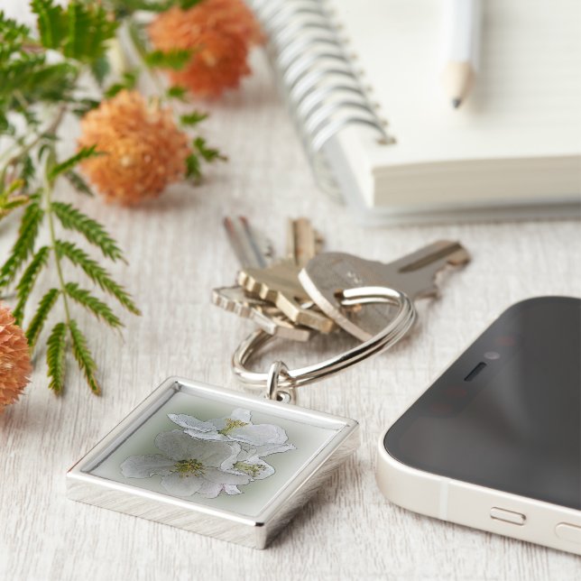 three white flowers key ring (Side)