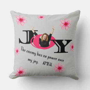 Throw cushion