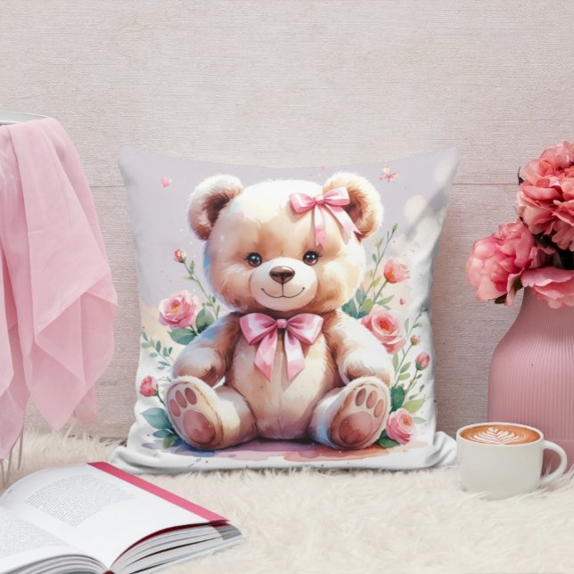 Throw Pillow (Creator Uploaded)