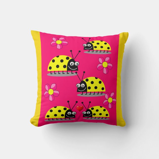 throw pillow decore ladybug (Front)