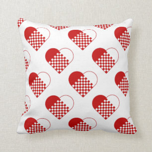 Throw Pillow in strawberry red hearts