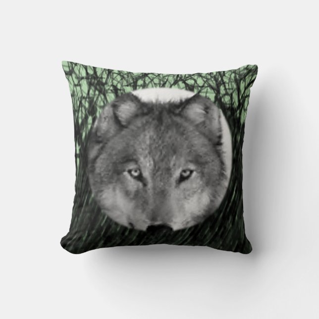 Throw Pillow Wolf (Front)